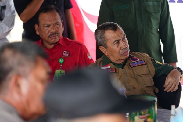 Ingin Bantuan Helikopter dan TMC Dipercepat, Ini yang akan Dilakukan Gubernur Syamsuar