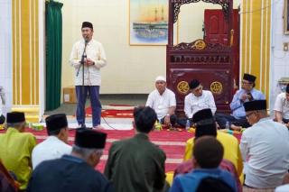 Gubri Safari Ramadan di Negeri para Raja, Wabup Inhu Nyatakan Siap Bekerja Sama