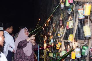 Tak Sekadar Keindahan, Ini Semangat Dibalik Gemerlap Lampu Colok Bengkalis