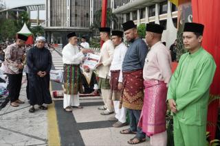 Kecamatan Limapuluh Juara 1 Festival Lampu Colok se Provinsi Riau