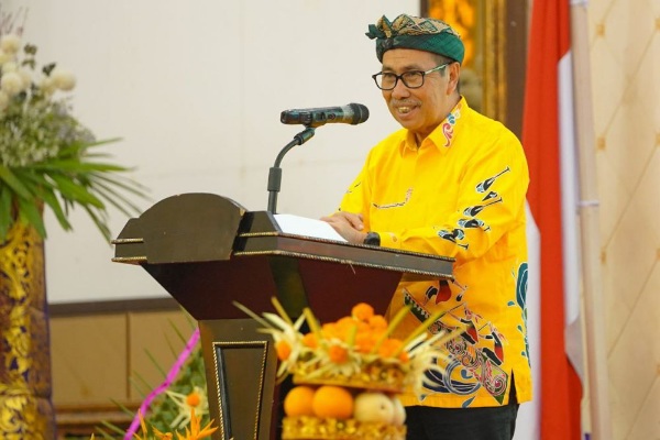 Gubernur Syamsuar Penuhi Undangan Masyarakat Hindu Riau, Berikut Arahannya