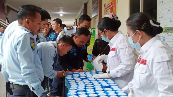 Bersih-bersih Narkoba, Ratusan Pegawai Rutan Cek Urin