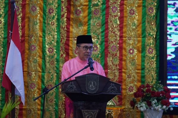 Gubernur Syamsuar: Bahasa Daerah Merupakan Aset Negara yang Perlu Dijaga