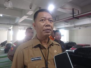 Dinas PUPR Overlay dan Rawat Jalan Parit Indah Mulai dari Sudirman hingga Pesantren