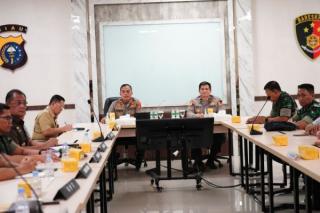 Wakapolda Riau Sampaikan Tiga Komponen dalam Kelancaran Penyelenggaraan Pemilu