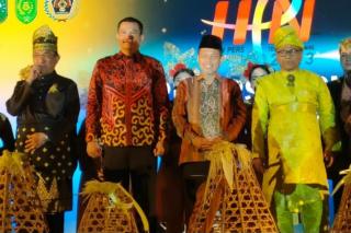 Puncak HPN di Inhil, PWI se-Riau Deklarasikan Anti Hoaks Songsong Pemilu 2024