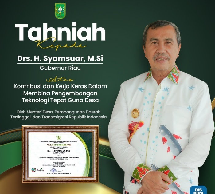 Gubri Syamsuar Dianugerahi Penghargaan Atas Kontribusi Membina Pembangunan Teknologi Tepat Guna Desa Dari Kemendes PDTT