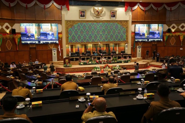 DPRD Riau Gelar Rapat Paripurna Tentang Perubahan Peraturan Tata Tertib 