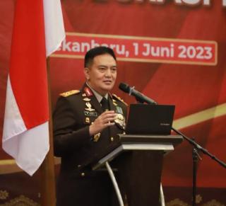 Jadi Pembicara Utama dalam Seminar Kebangsaan, Ini Pesan Kapolda Riau