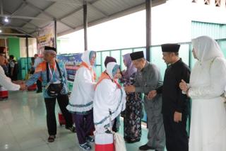 Kemenag RI: Jemaah Haji Tertunda, Bukan Berarti Batal Berangkat