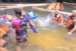 Viral! Wisatawan Videokan Kayu Ilegal Loging di Wisata Gulamo Kampar