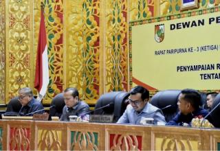 DPRD Pekanbaru Akhirnya Gelar Paripurna Penyampaian Ranperda Pajak dan Retribusi