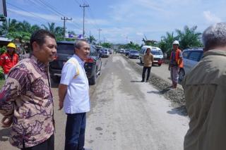 Cek Pengerjaan Jalan Kampar-Rohul, Gubri: Ini Menyangkut Ekonomi dan Kesejahteraan Masyarakat