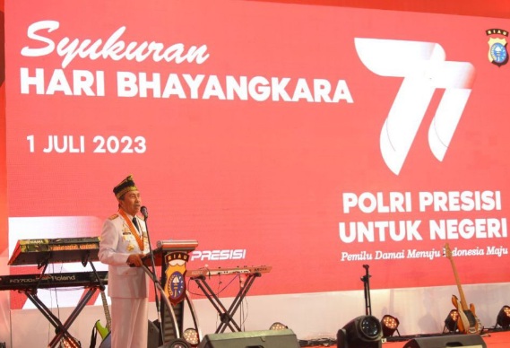 Hadiri Upacara HUT Bhayangkara ke-77, Ini Harapan Gubernur Syamsuar 