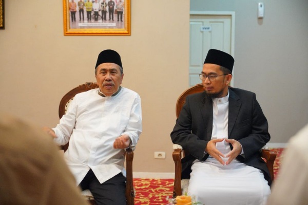 Antusias Anak Muda Riau Sangat Tinggi Ikuti Seleksi Beasiswa Ustad Adi Hidayat