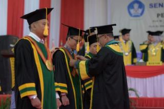 Empat Guru Besar Teknik yang Dikukuhkan, Ini Pesan Rektor Unri
