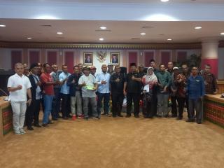 DPRD Riau Minta Hentikan Kegiatan PT DSI di Kebun Sawit Milik Warga Siak