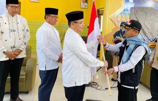Kakanwil Kemenag Riau Sambut Kepulangan 353 Jemaah Haji Kloter BTH-16