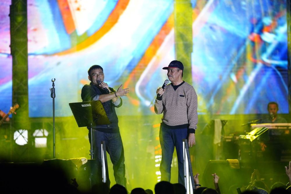 Gubri Syamsuar Duet Bersama Judika di Pesta Rakyat Riau