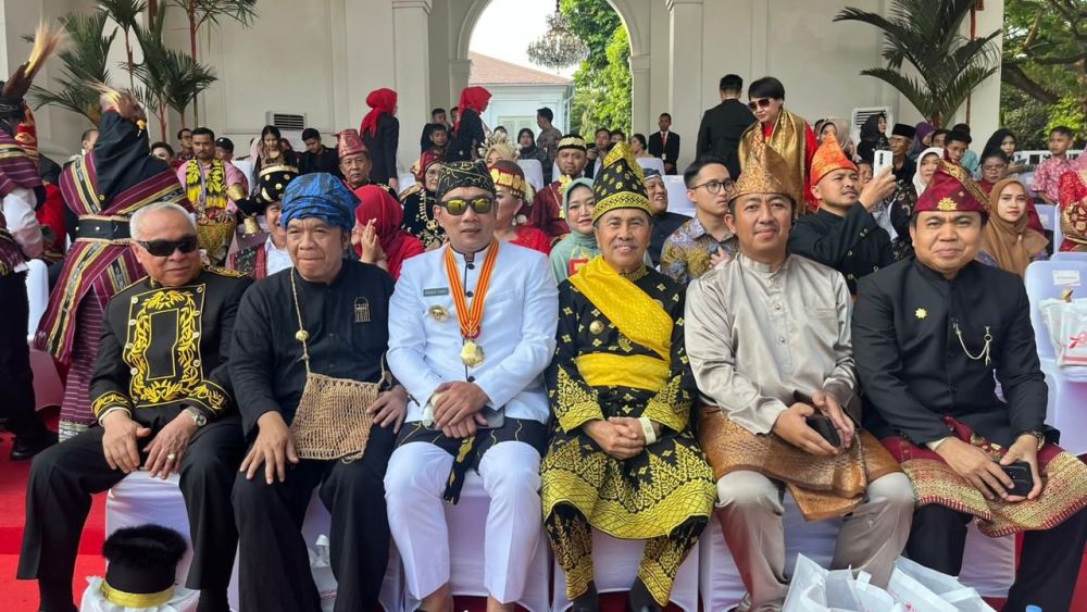 Gubri Syamsuar Ikuti Upacara Penurunan Bendera Merah Putih di Istana Negara