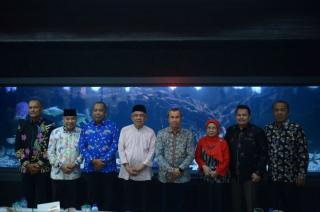 Gubernur Syamsuar Silaturahmi ke Kediaman Arsyadjuliandi Rachman