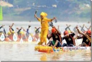 Sedang Viral, Gubernur Riau Ajak Masyarakat Dunia Ikuti Keseruan Event Pacu Jalur di Kuansing