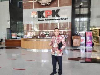 Begini Kronologis Dugaan Korupsi Bupati Rohil dan Istri serta Pengusaha yang Dilaporkan ke KPK