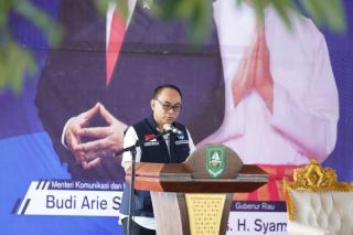 25 Desa di Riau Terima Perangkat Internet, Menkominfo Harap Jadi Pemantik Kolaborasi Lintas Sektor