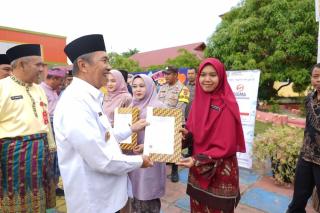 Sudah 4.519 Guru Pemprov Riau Terima SK PPPK