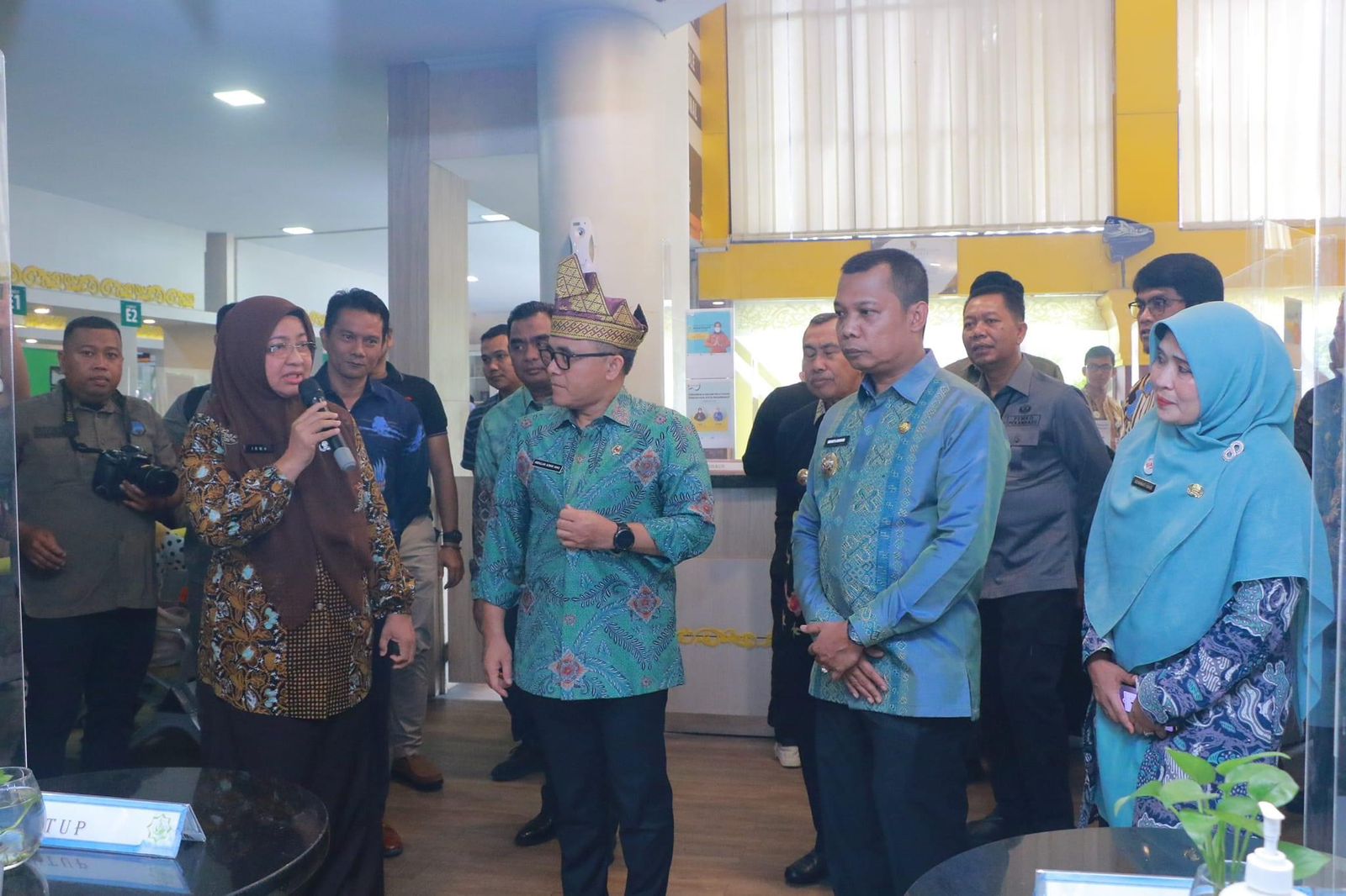 Menpan RB Puji Layanan di MPP Pekanbaru