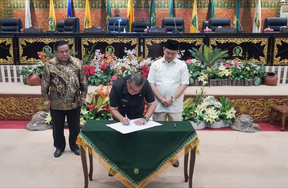 Sah, Nota Kesepakatan Perubahan KUA-PPAS APBD Provinsi Riau Resmi Ditandatangani