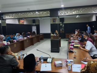 Komisi I Hearing dengan Pihak PDAM dan Penangung Jawab Pembangunan IPAL