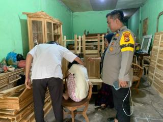 Polisi Gagalkan Aksi Ibu Bunuh Diri di Pekanbaru