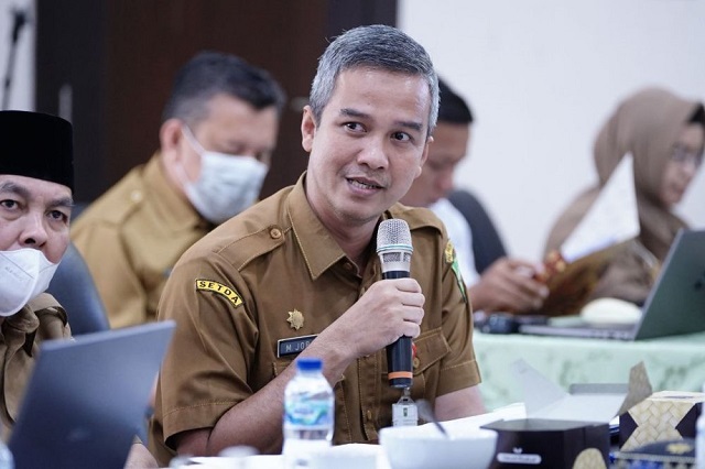Berikur Daftar Nama 14 Peserta Daftar Calon Dirut BRK Syariah