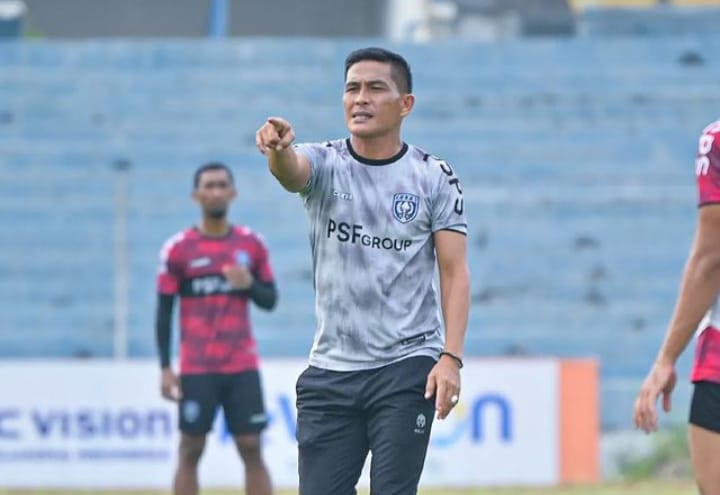 Pasca Pecat Jan Saragih, PSPS Riau Rekrut Pelatih Baru