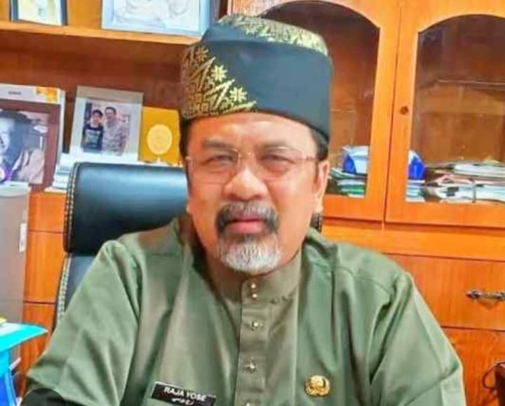 Kadis Kebudayaan Riau di Daulat Jadi Pemakalah Dialog Selatan ke 5 2023 di Melaka