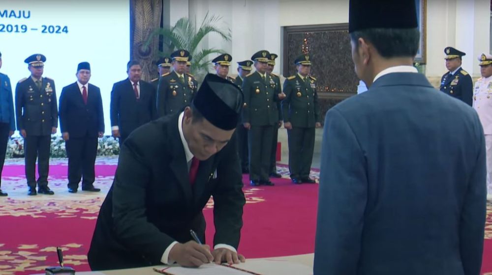Presiden Jokowi Lantik Andi Amran Sulaiman Sebagai Mentan Gantikan SYL
