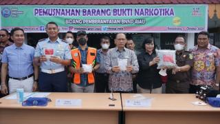 Sabu Tujuan ke Makasar Terdeteksi X-Raya Bandara SSK II