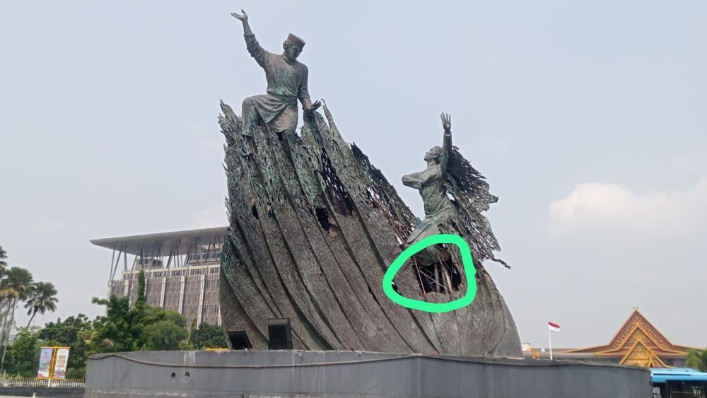 Ada Bagian yang Rusak, Pemprov Riau Segera Perbaiki Tugu Zapin Pekanbaru