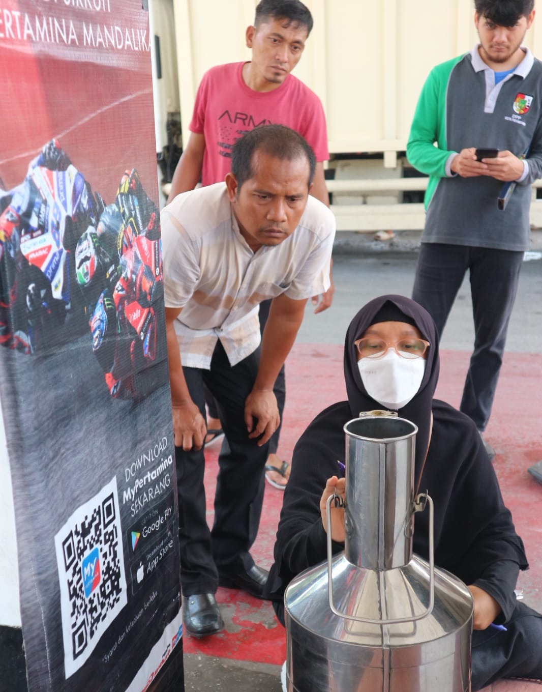 Disperindag Cek Takaran SPBU di Pintu Keluar Masuk Pekanbaru
