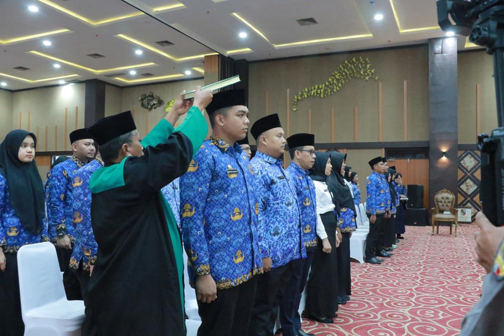 101 Pejabat Fungsional Pemko Pekanbaru Dilantik