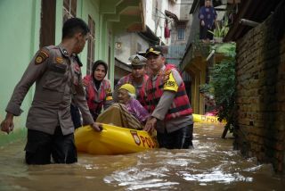 9 Daerah di Riau Tetapkan Status Siaga Banjir
