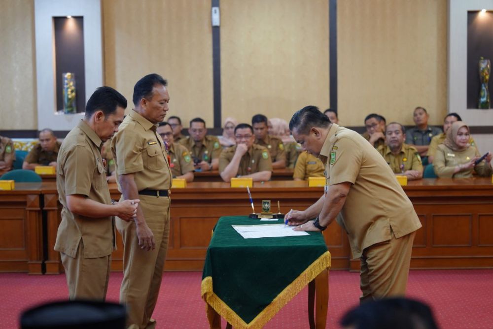 Dipimpin Sekdaprov Riau, 21 Pejabat PTP Pemprov Riau Sertijab