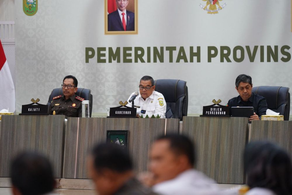 Kumpulkan Perusahaan Kelapa Sawit, Ini Arahan Gubernur Riau