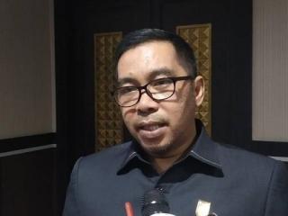 DPRD Pekanbaru Dukung Pemko Terus Gesa Perbaikan Jalan Rusak