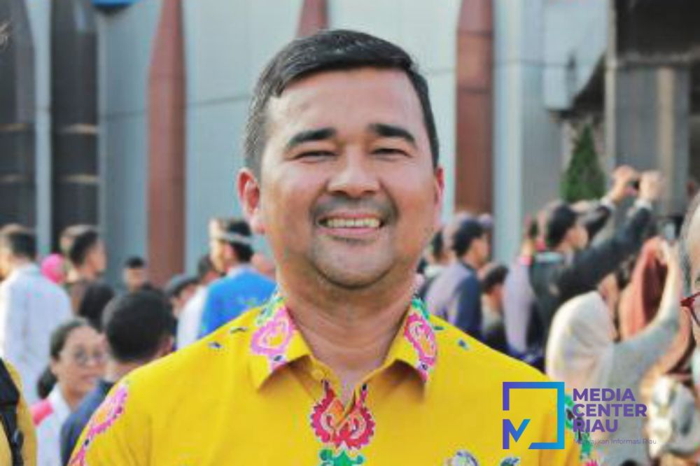 Disnakertrans Kirim 111 Putra Putri Riau Magang di PHR