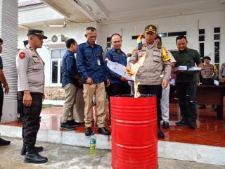 KPU Meranti Musnahkan 285 Lembar Surat Suara Pemilu 2024