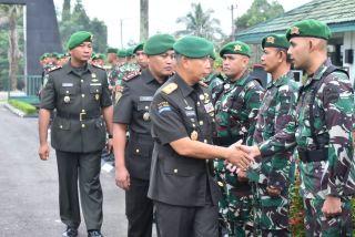 Danrem 031/WB Pimpin Sertijab Danyonif 132/BS