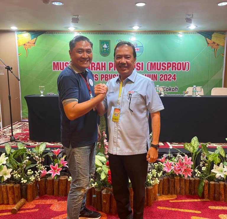 Terpilih secara Aklamasi, Burhanuddin Husin Kembali Nahkodai Pengprov PBVSI Riau 2024- 2028