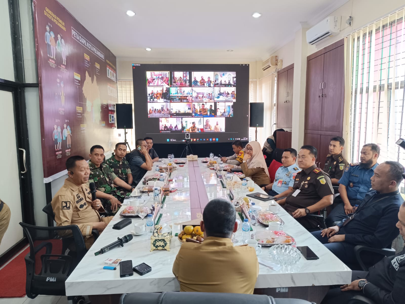 Pantau Kesiapan Pemilu, DPKP Hadiri Rapat Zoom Meeting Bersama Forkopimda